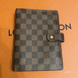 Louis Vuitton Damier Ebene Agenda Cover